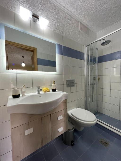 Argo Downtown Apartment Kálymnos エクステリア 写真